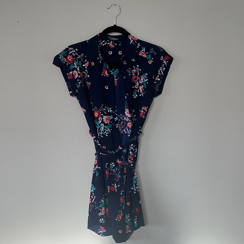 Express button down dress!